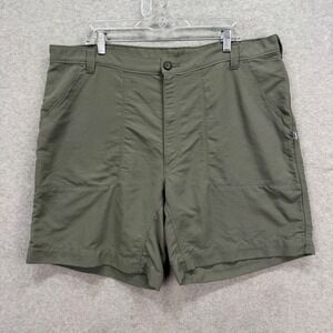 Woolrich Discovery Channel Quest Shorts Mens 42 Green Safari Utility Hiking